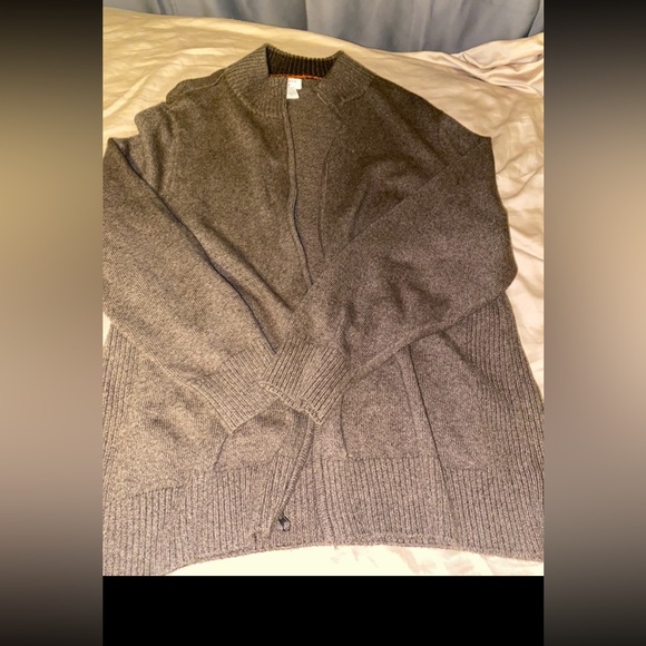 Dockers full zip sweater. - Picture 4 of 6